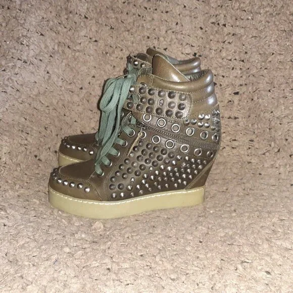 ASH-Blondie Studded HiddenWedge Sneaker-Dark Green Leather-Skulls-Sz37-Excellent - Picture 2 of 8